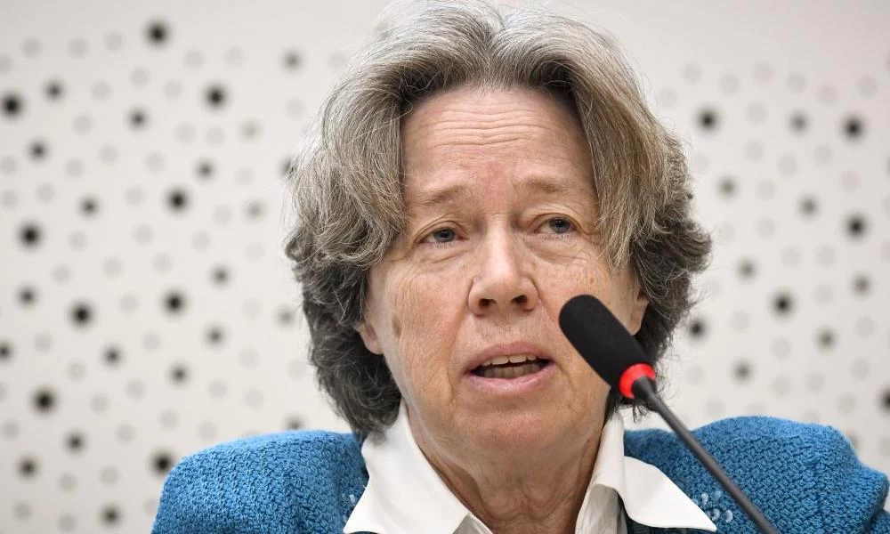 Λινού: "Βεβαίως θα κάνω το εμβόλιο" - Περιμένω να εγκριθεί